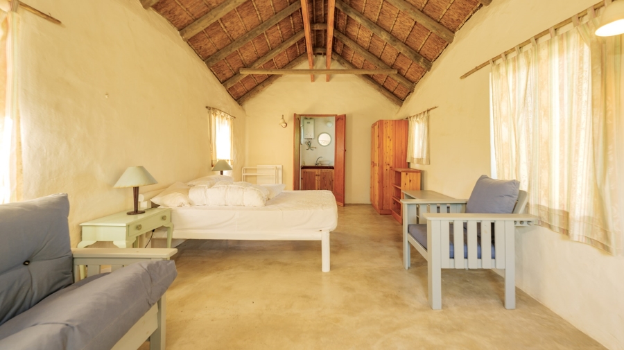 6 Bedroom Property for Sale in Suiderstrand Western Cape